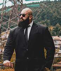 بيوگرافي احسان صابری