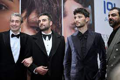 آرات آفاق و دوستان آرات آفاق و دوستان